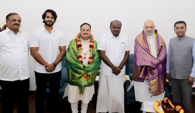 Nadda, Amit Shah and Kumaraswamy